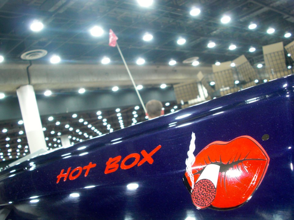 hot box repro dart